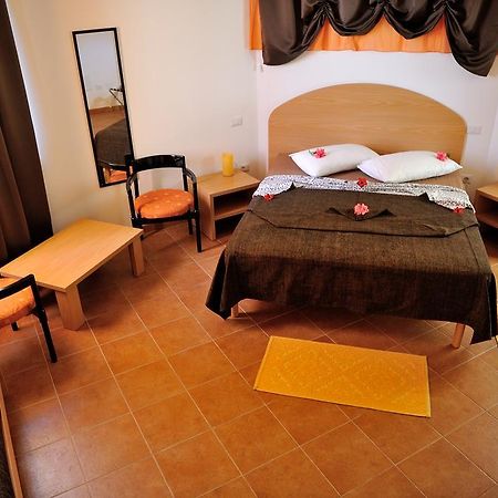 Hotel Hr Costa Rei Muravera Extérieur photo