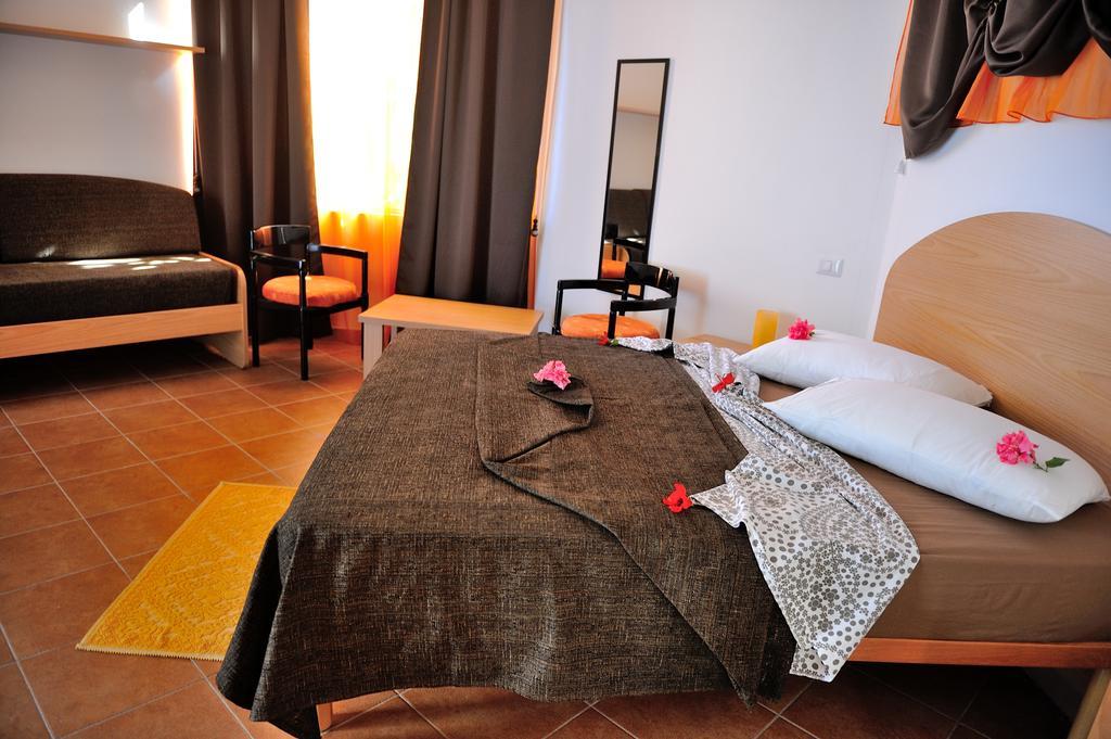 Hotel Hr Costa Rei Muravera Extérieur photo